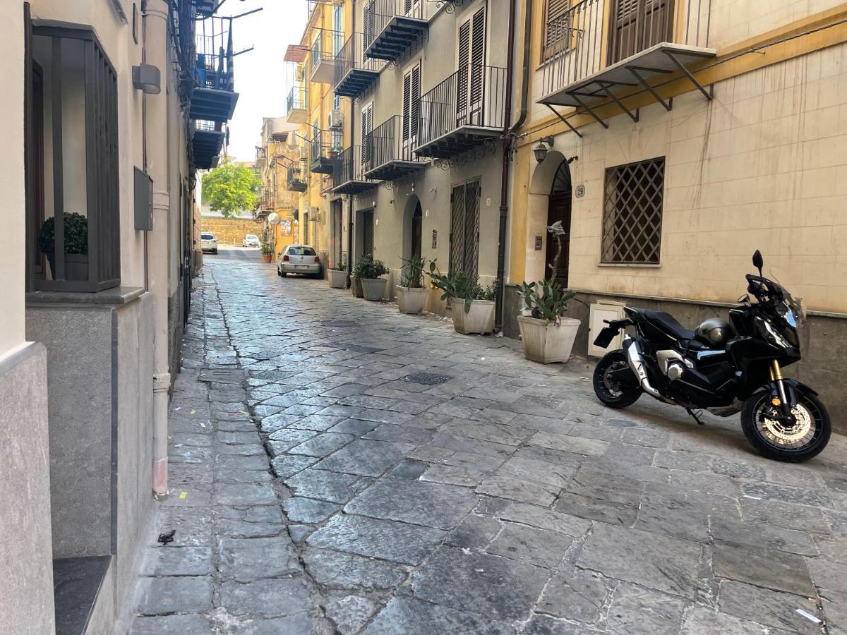 Willa A Casa Di Ilary Palermo Zewnętrze zdjęcie